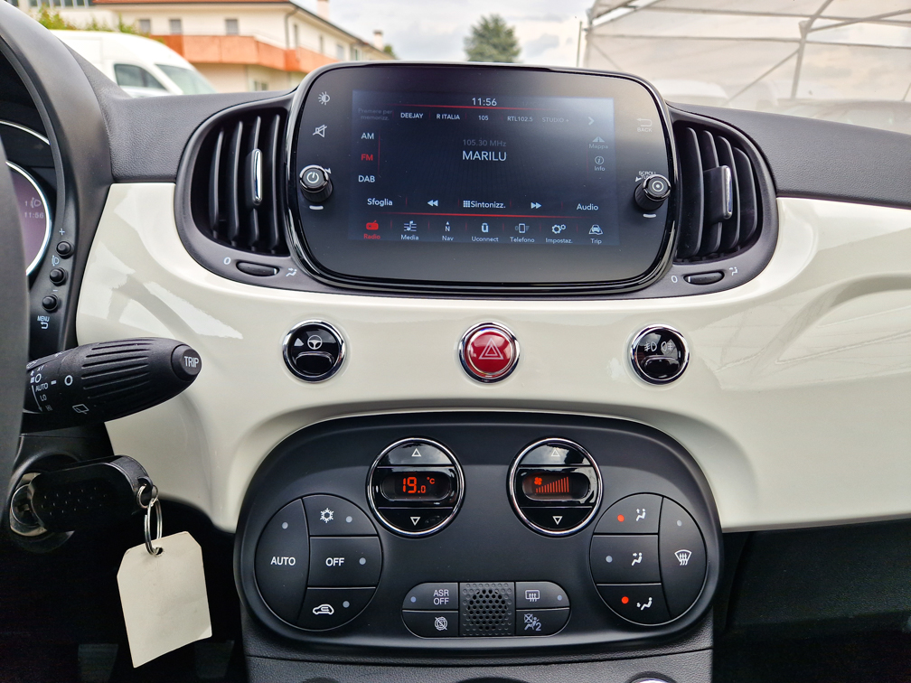 Fiat 500 Dolcevita Hybrid 70cv Bianco Gelato | Navigatore | Cerchi da 15″