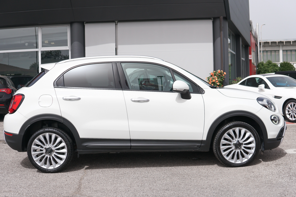 Fiat 500X 1.6 mjt Cross 4×2 120cv auto | Navigatore | Bianco Gelato