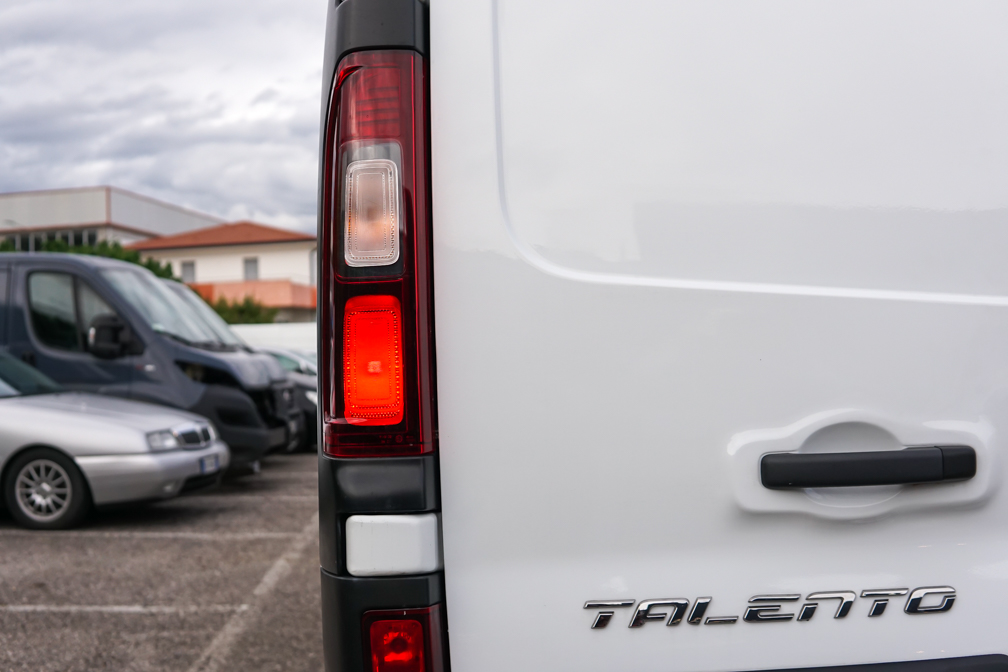 Fiat Talento 2.0 120cv MJET LH1 12 q PASSO LUNGO | EURO 6 +IVA