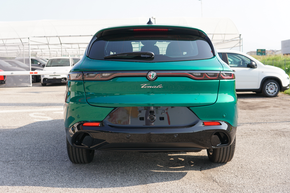 Alfa Romeo Tonale 1.6 130cv Sprint | PACK WINTER E TECHNO | Verde Montreal