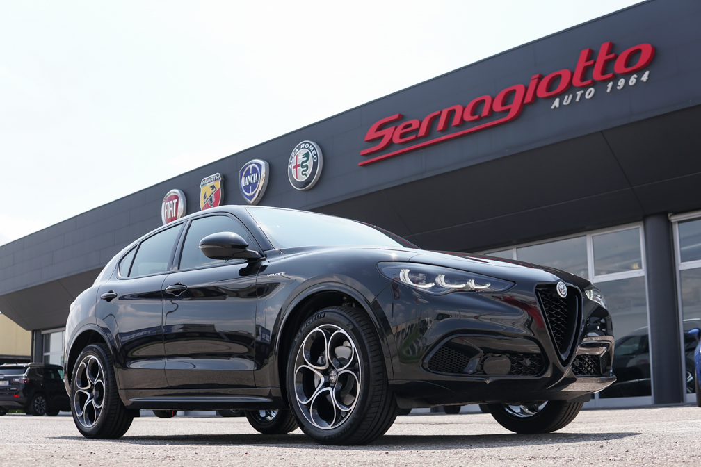 Alfa Romeo Stelvio 2.0 280cv Veloce Q4 | Full-LED | ACC | PORTELLONE HANDS FREE