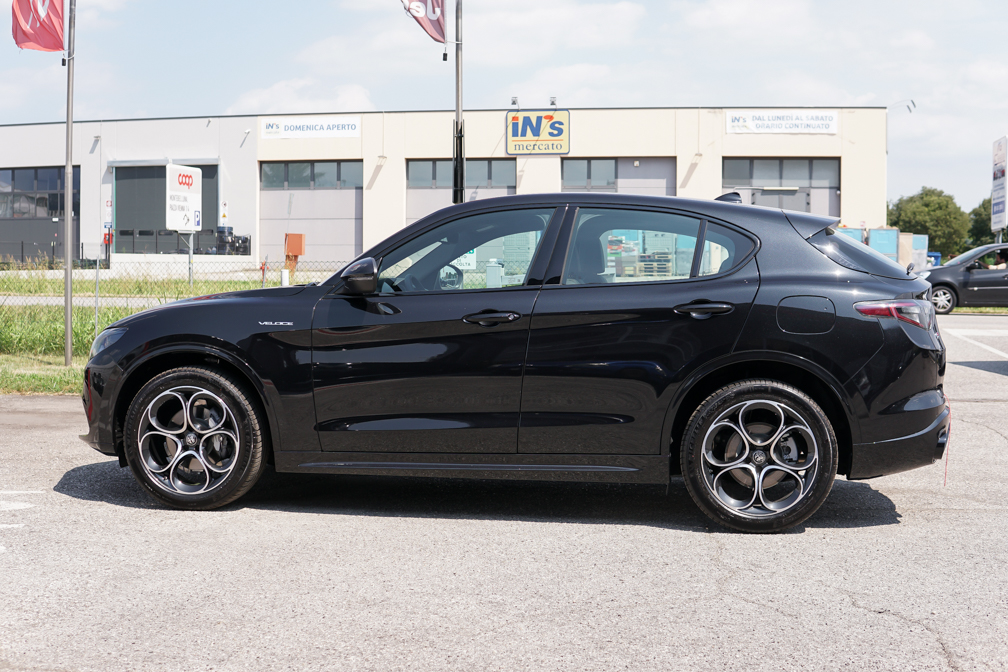 Alfa Romeo Stelvio 2.0 280cv Veloce Q4 | Full-LED | ACC | PORTELLONE HANDS FREE