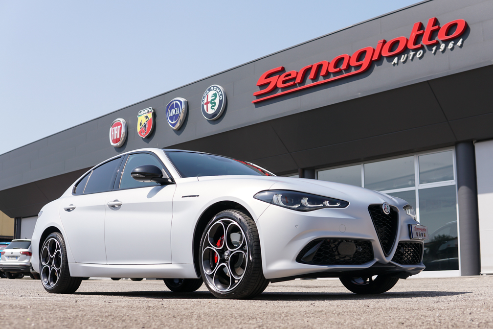 Alfa Romeo Giulia 280cv Competizione Q4 PACK DRIVER ASSISTANCE PLUS | TETTO