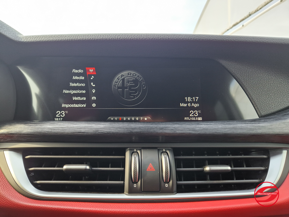 Alfa Romeo Stelvio 2.2 t 190cv B-Tech Q4 | Pelle Rossa | Cruise adatt