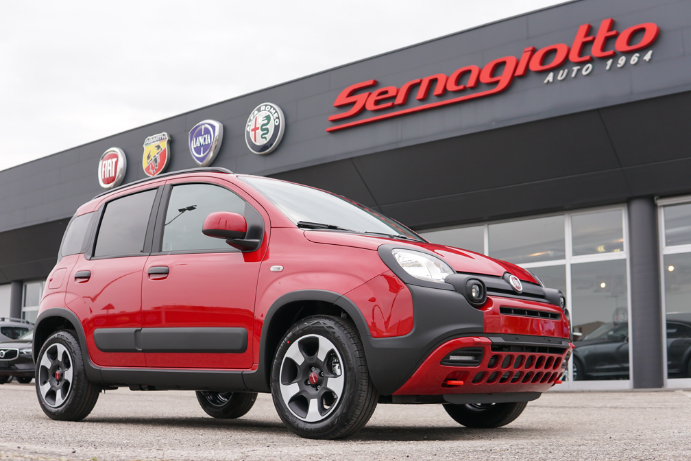 Fiat Panda 1.0 69cv firefly hybrid Cross 5 Posti | NEOPAT | Rosso Passione