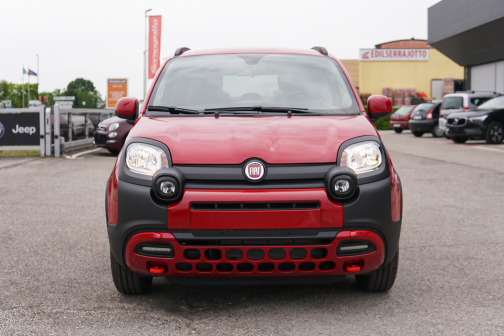 Fiat Panda 1.0 69cv firefly hybrid Cross 5 Posti | NEOPAT | Rosso Passione