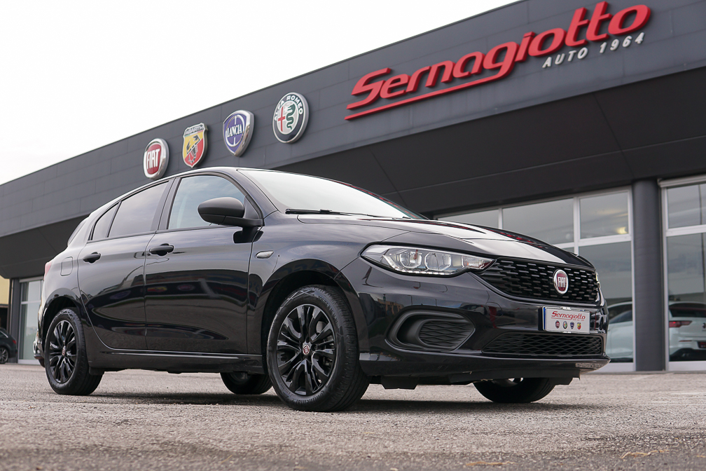 Fiat Tipo 5p 1.4 95cv Street | VETRI OSCURATI | CRUISE | BLUETOOTH